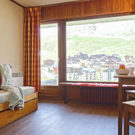 Apartment Les Pistes - Lavachet-2 By Interhome *