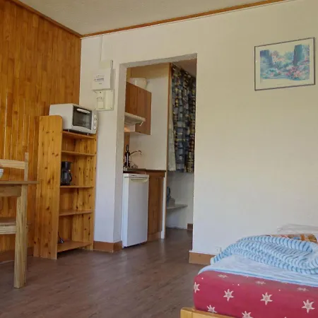 Apartment Apartment Les Pistes - Lavachet-2 By Interhome Tignes