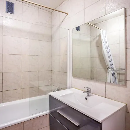 Apartment Les Pistes - Lavachet-2 By Interhome Apartment Tignes