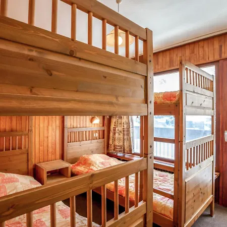Apartment Les Pistes - Lavachet-2 By Interhome *
